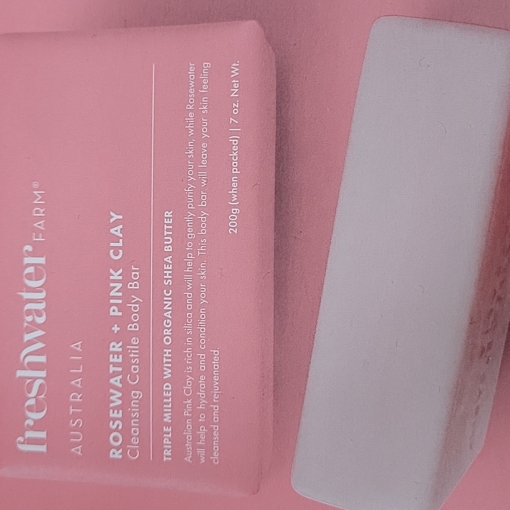 Freshwater Farm Rosewater & Pink Clay Soap Bars 3 Pk - Picture 4 of 9